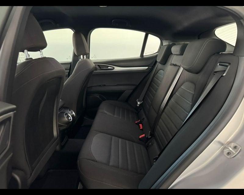 Alfa Romeo Stelvio 2.2 Turbodiesel 160 CV AT8 RWD Sprint