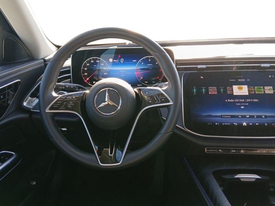 Mercedes Classe E 220 220 d AMG Line Advanced 9G-Tronic