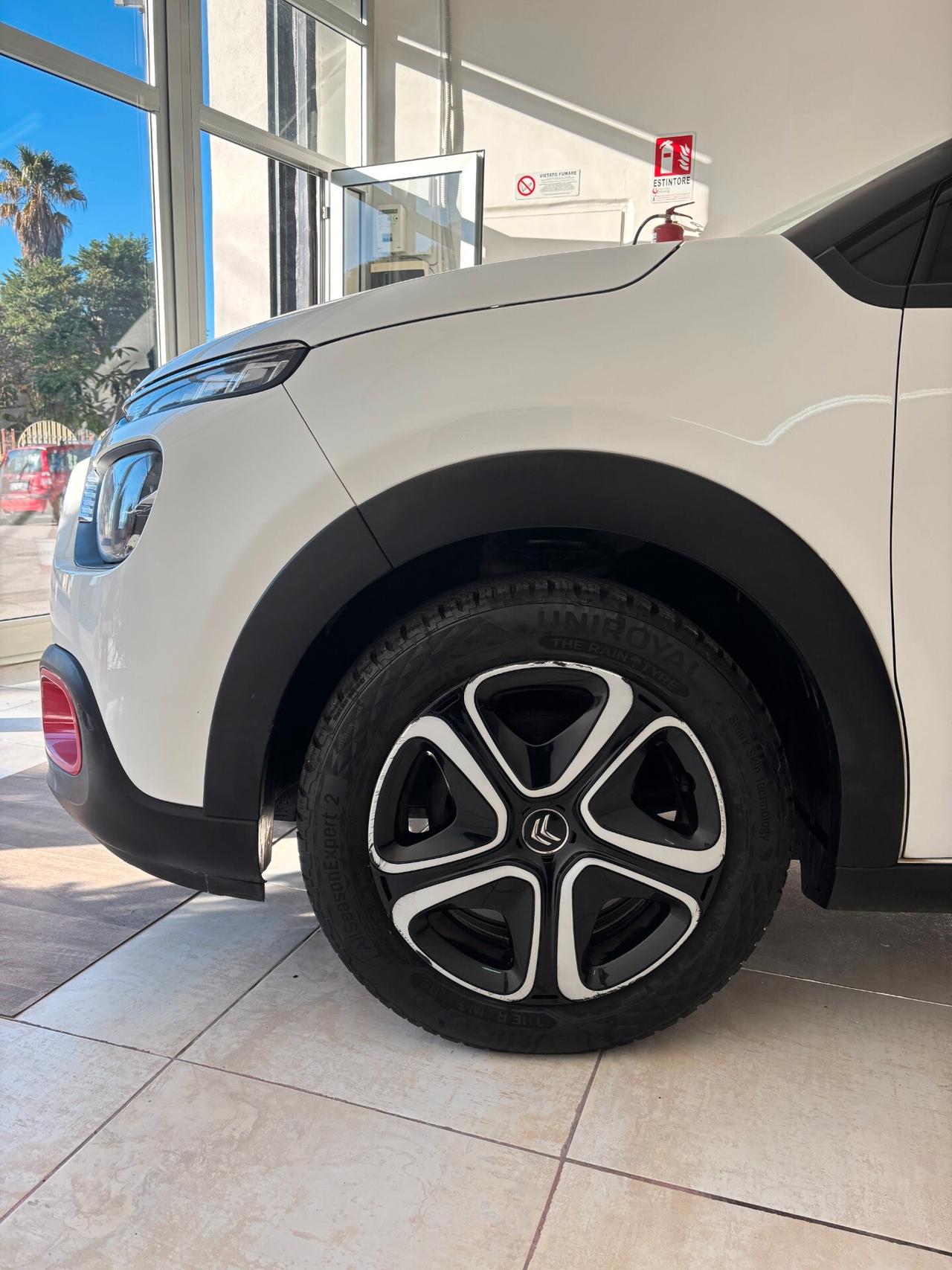 Citroen C3 PureTech 83 S&S Shine Pack