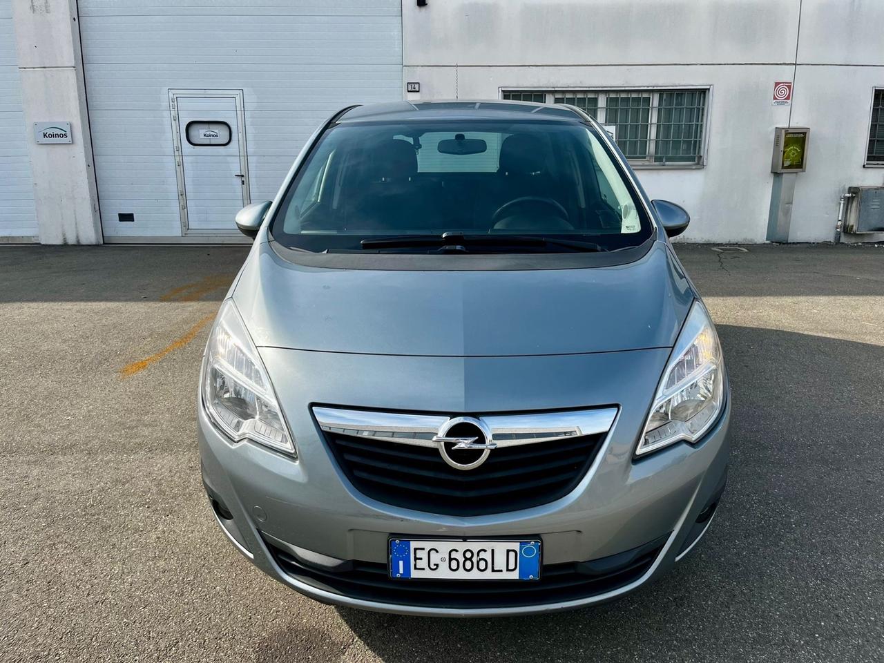 Opel Meriva 1.4benzina 2011 152.000km perfetta