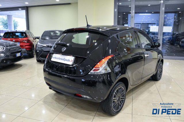 LANCIA Ypsilon 1.0 FireFly 5 porte S&S Hybrid Gold