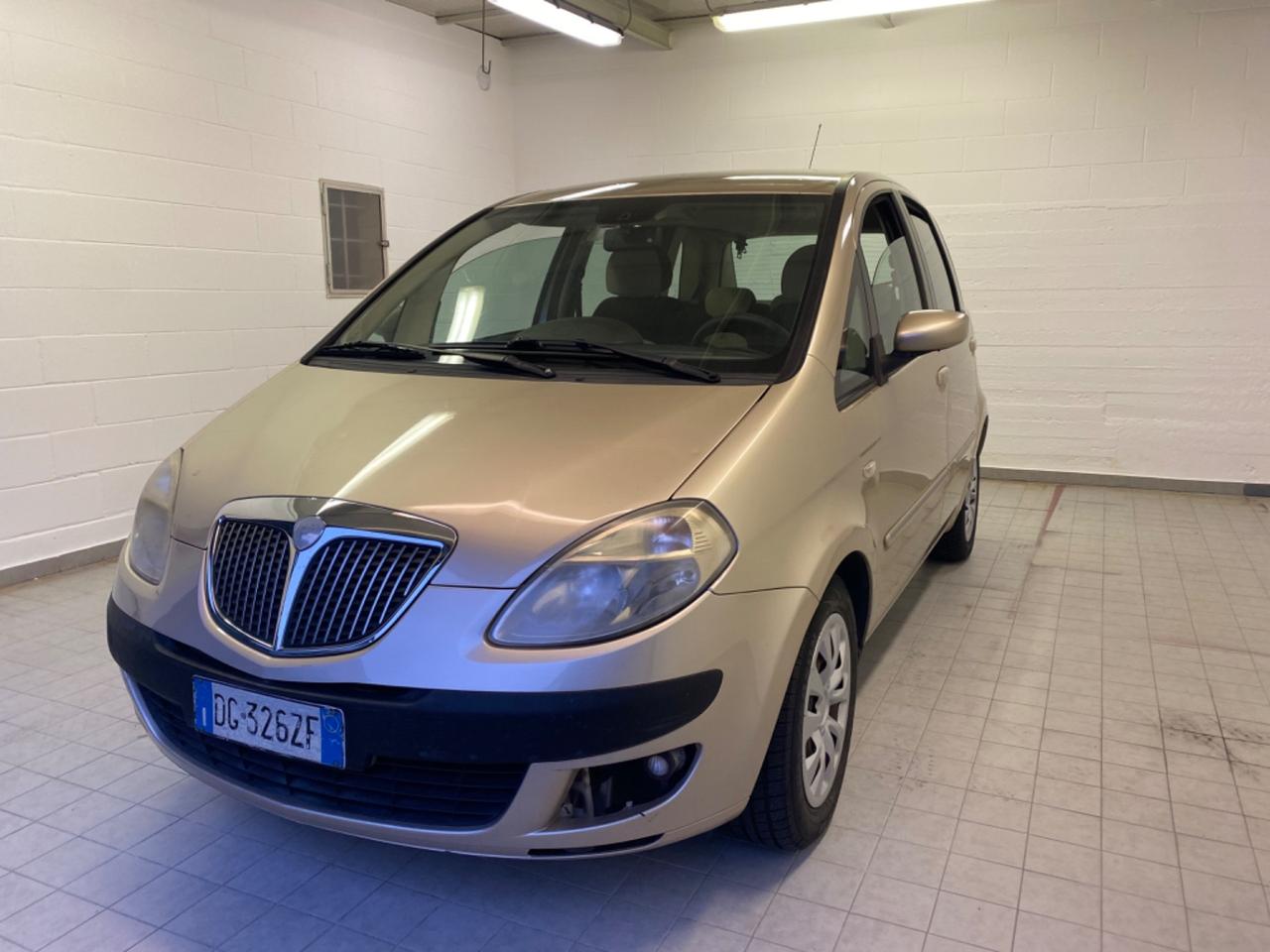 Lancia MUSA 1.4 16V Platino Plus