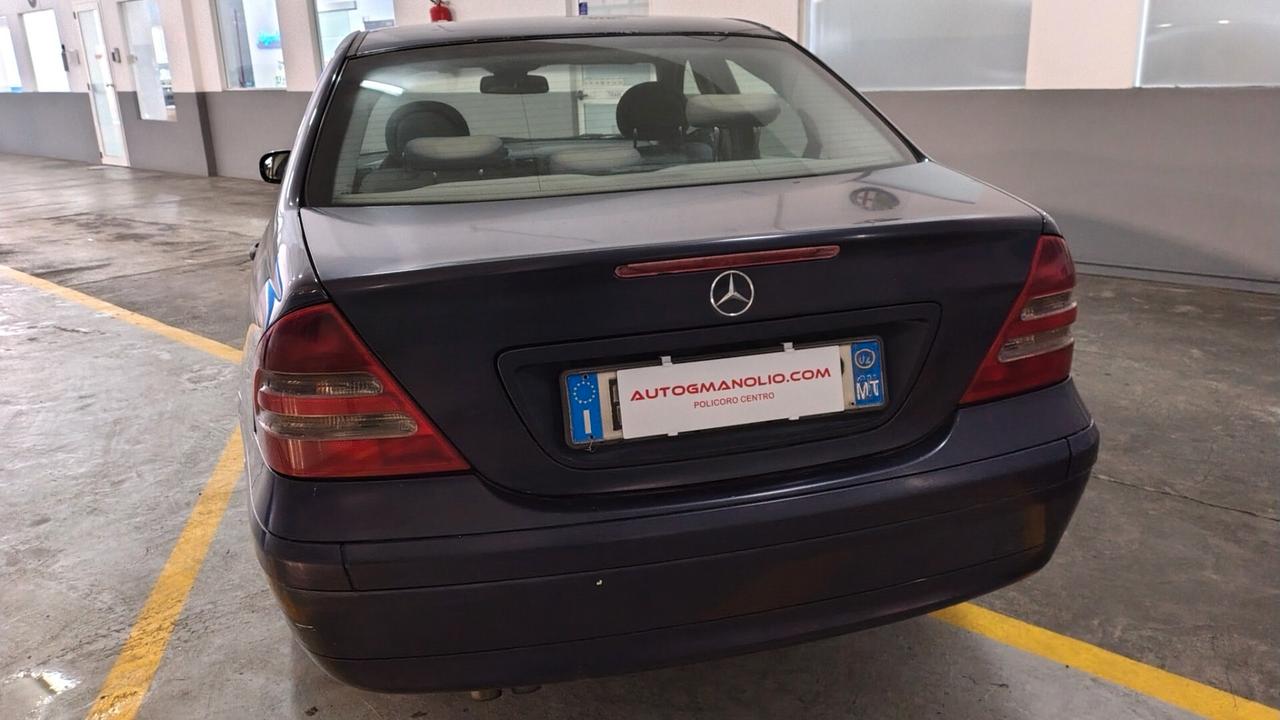 Mercedes-Benz C 220 CDI 116cv