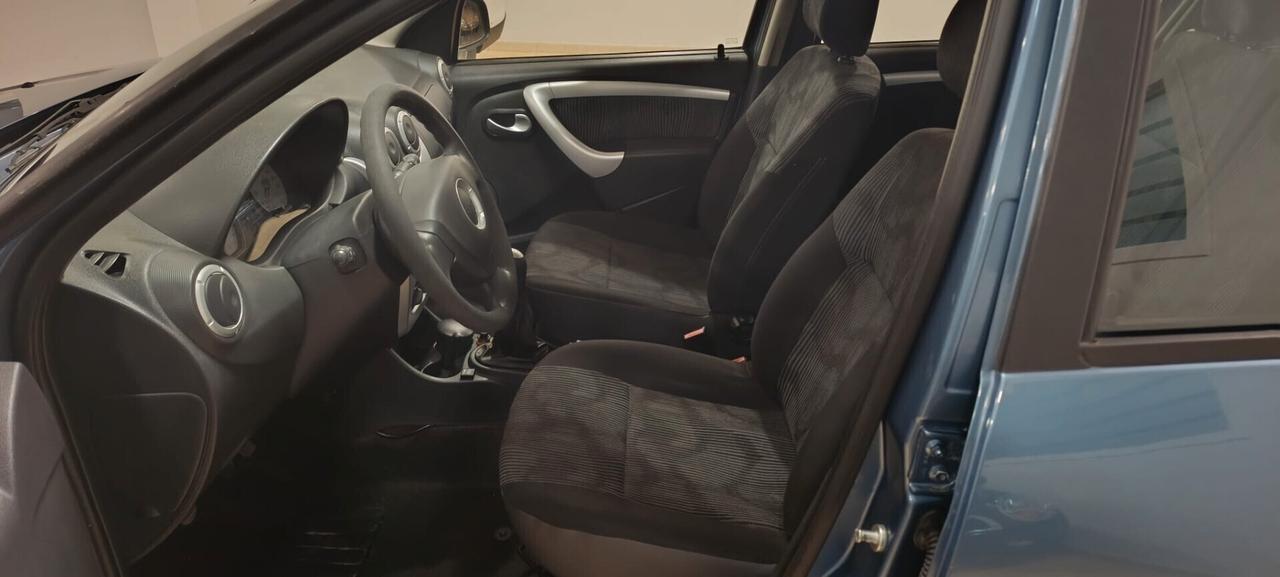 Dacia Sandero 1.4 8V GPL Ambiance