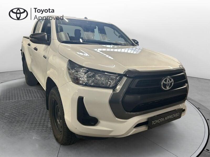 Toyota Hilux 2.4 D-4D 4WD 4 porte Double Cab Comfort MY 21