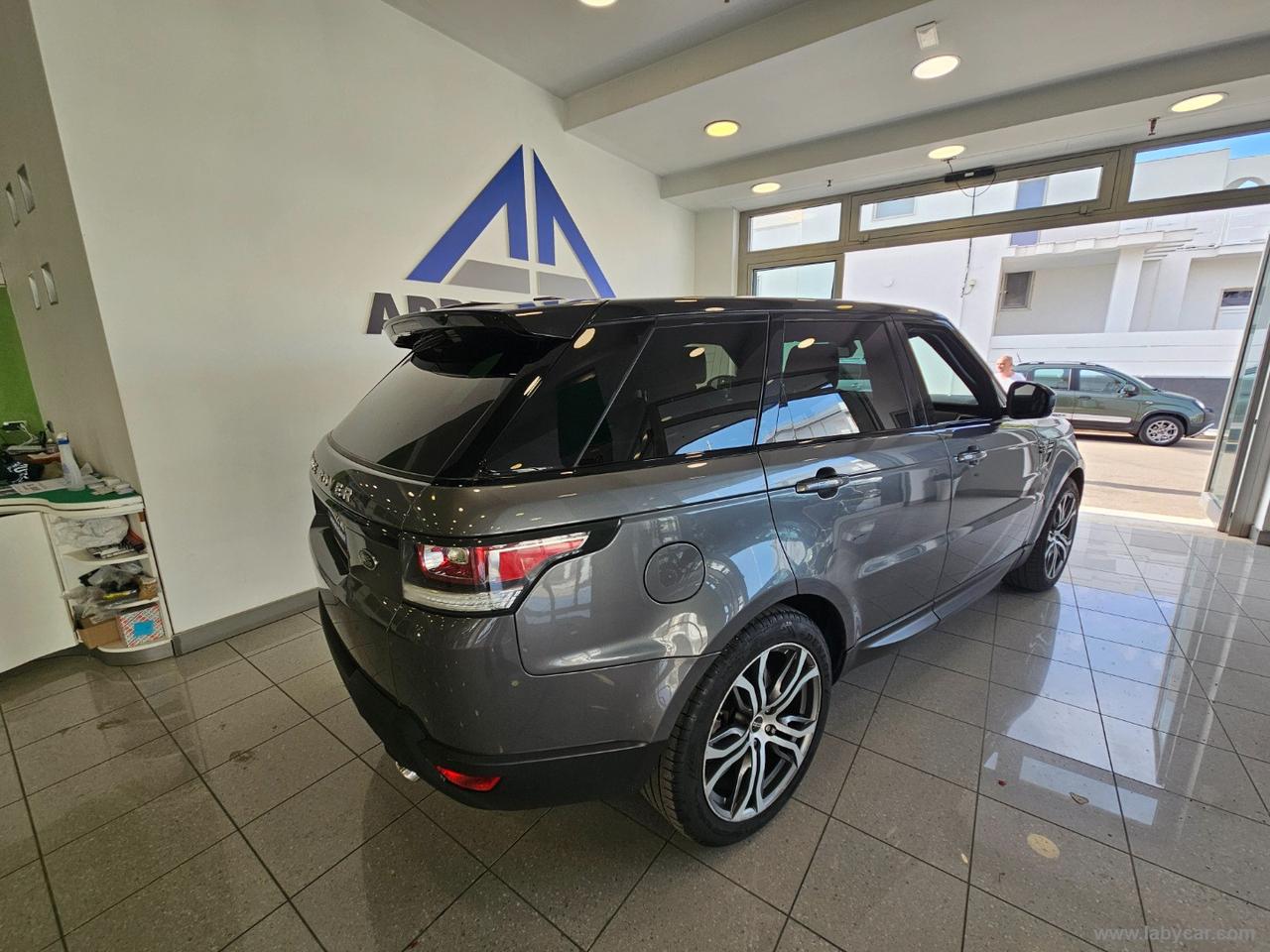 LAND ROVER Range Rover Sport 3.0 TDV6 HSE