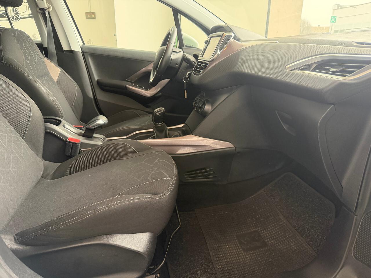 Peugeot 2008 PureTech 82 Active