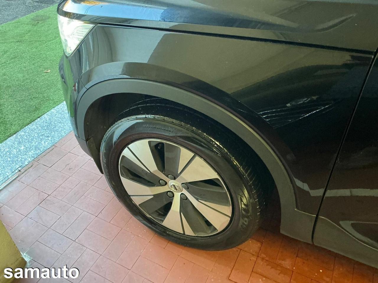 Volvo XC40 1.5 Benzina T2 Momentum auto N1 2021