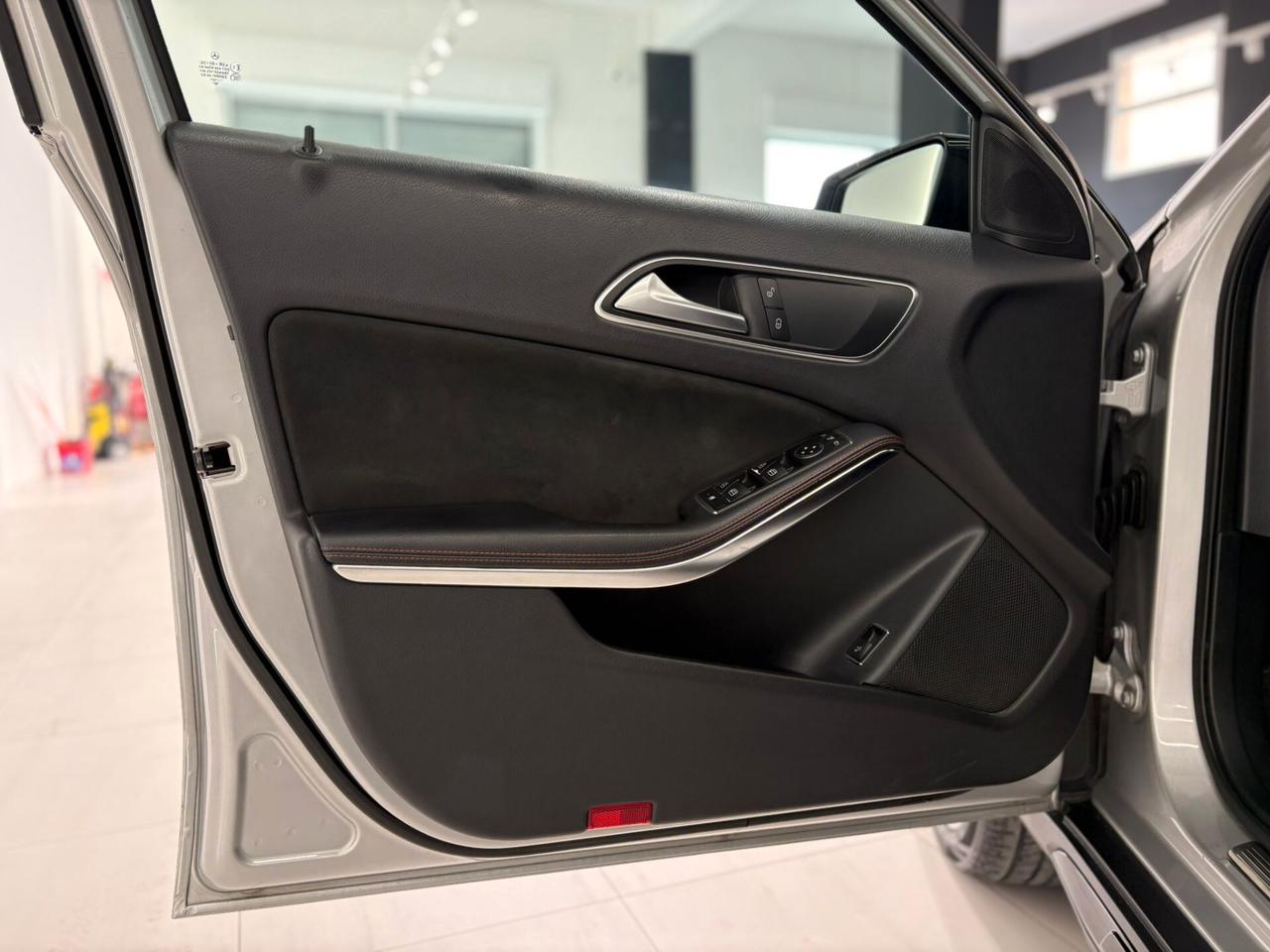 Mercedes-benz GLA 220 d Automatic 4Matic AMG Premium Restyling