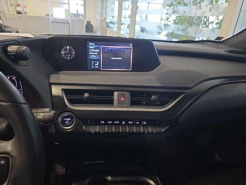 Lexus UX UX Hybrid Design