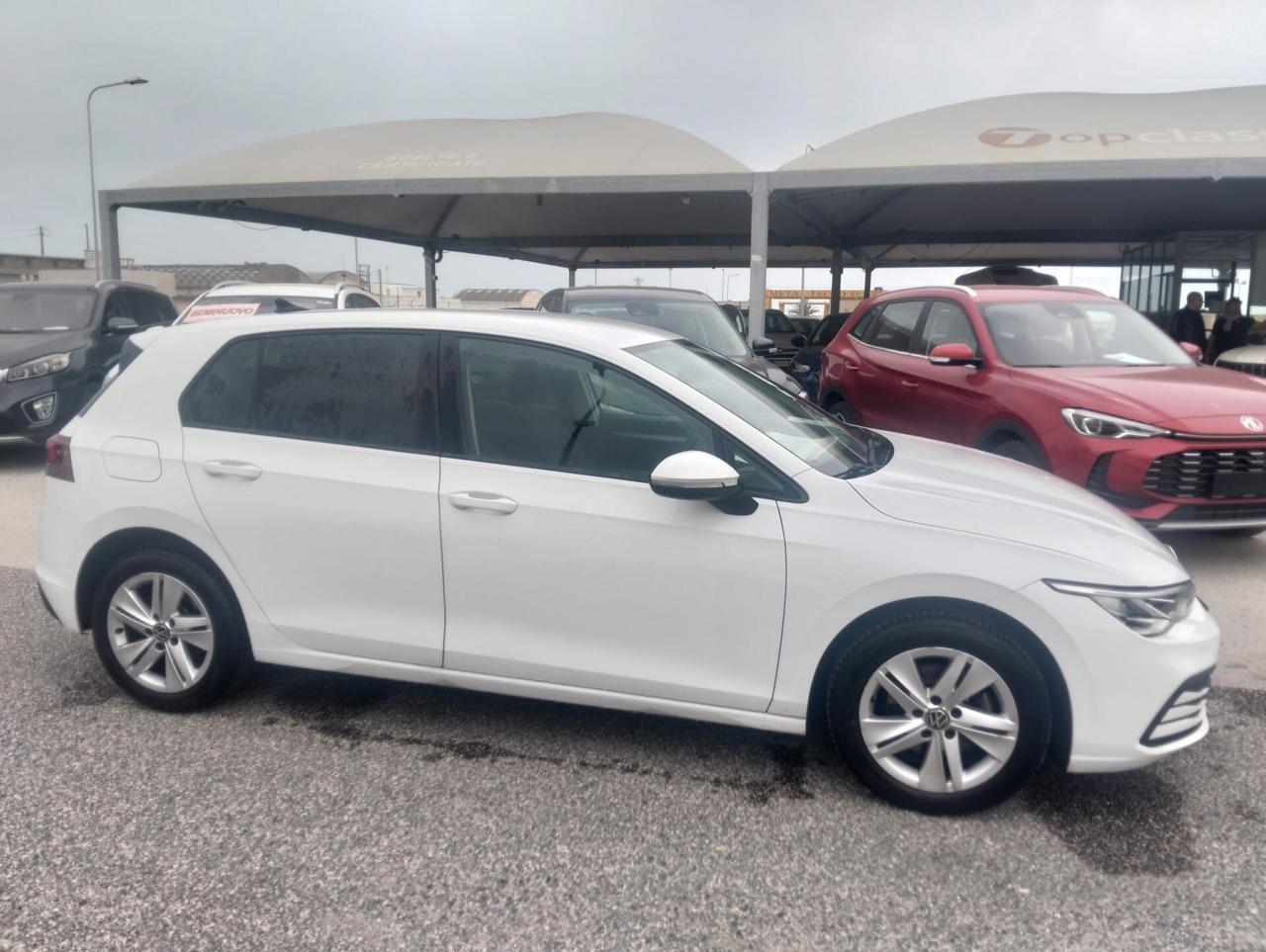 Volkswagen Golf 1.5 TGI DSG Style