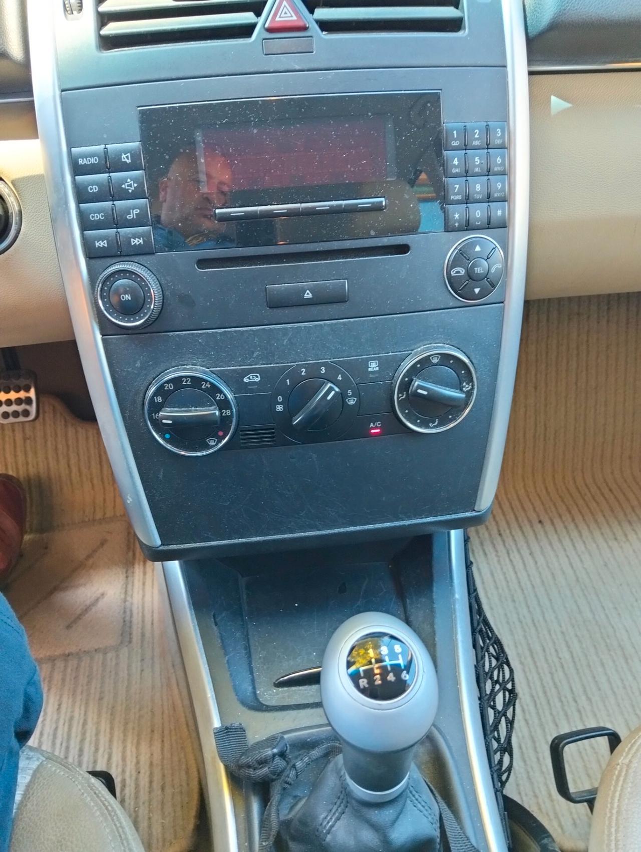 Mercedes-benz B 200 Sport