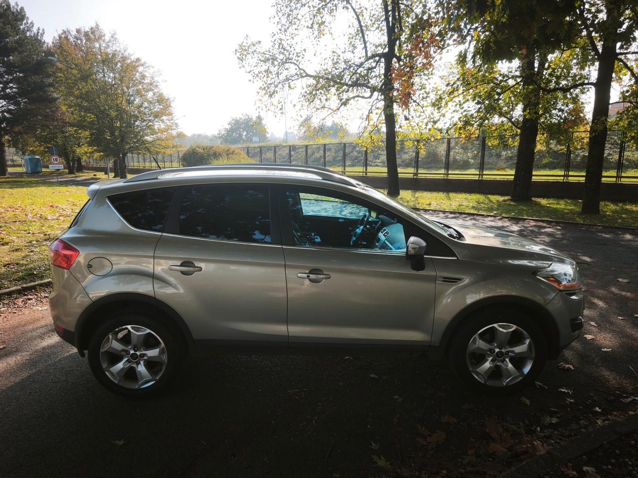 Ford Kuga Kuga+ 2.0 TDCi 136 CV 4WD DPF