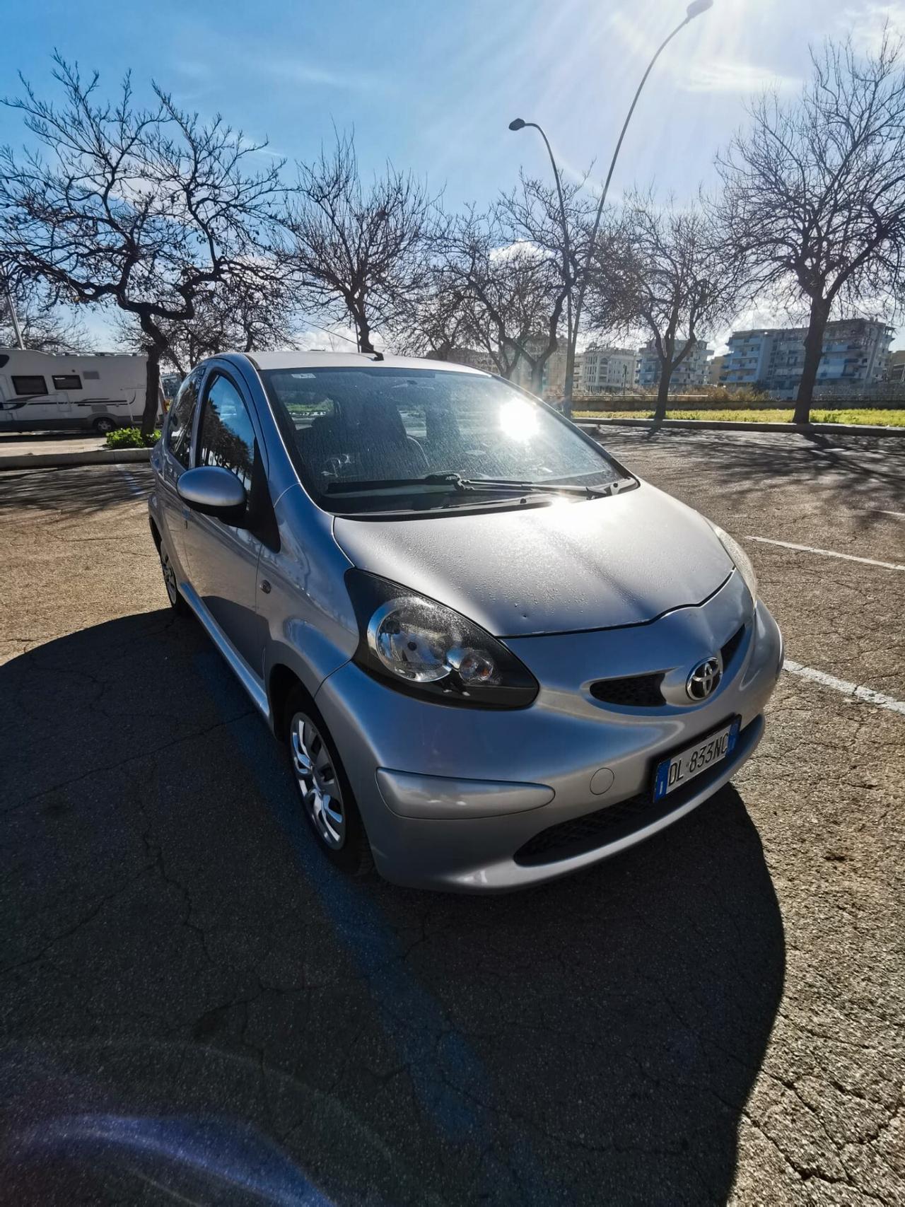 Toyota Aygo 1.0 12V VVT-i 5 porte Sol 2007