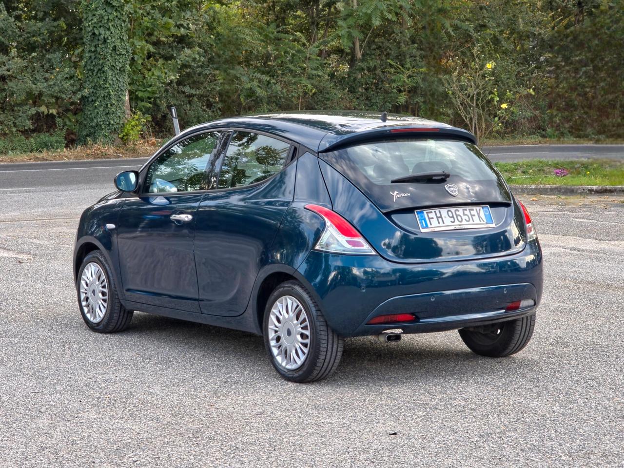 Lancia Ypsilon 1.2 69 CV 5 porte GPL Ecochic Platinum 2018-E6 NEO