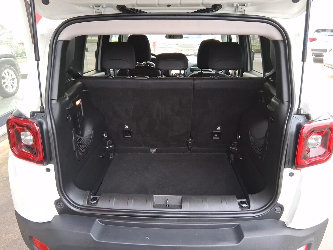 Jeep Renegade 1.3 T4 DDCT Limited