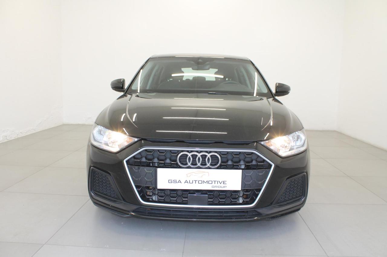 Audi A1 Sportback 30 1.0 Tfsi Ambiente 110 Cv. S-Tronic