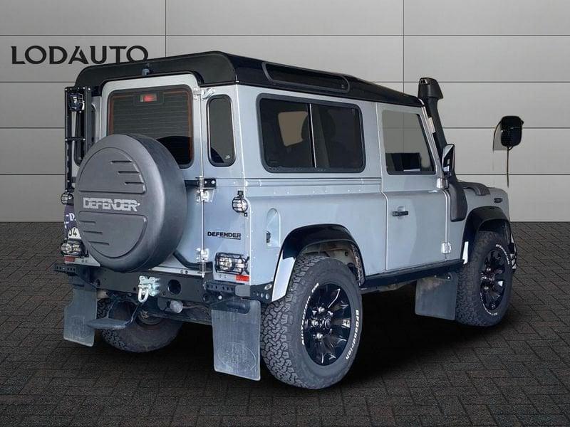 Land Rover Defender Defender 90 2.4 TD4 Station Wagon SE