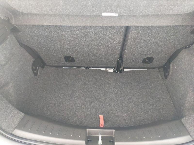 Lancia Ypsilon 1.0 FireFly 5 porte S&S Hybrid Silver Plus KM0
