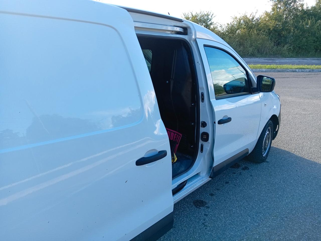 Renault Express 1.4 Blue dCi 95 Van