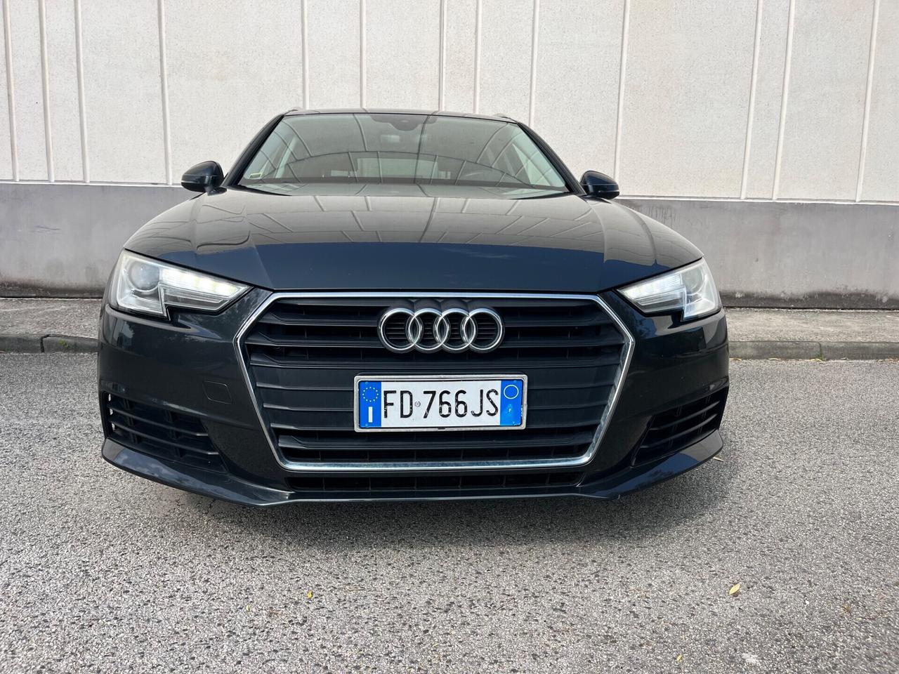 Audi A4 Avant 2.0 TDI 150 CV S tronic TAGLIANDI AUDI