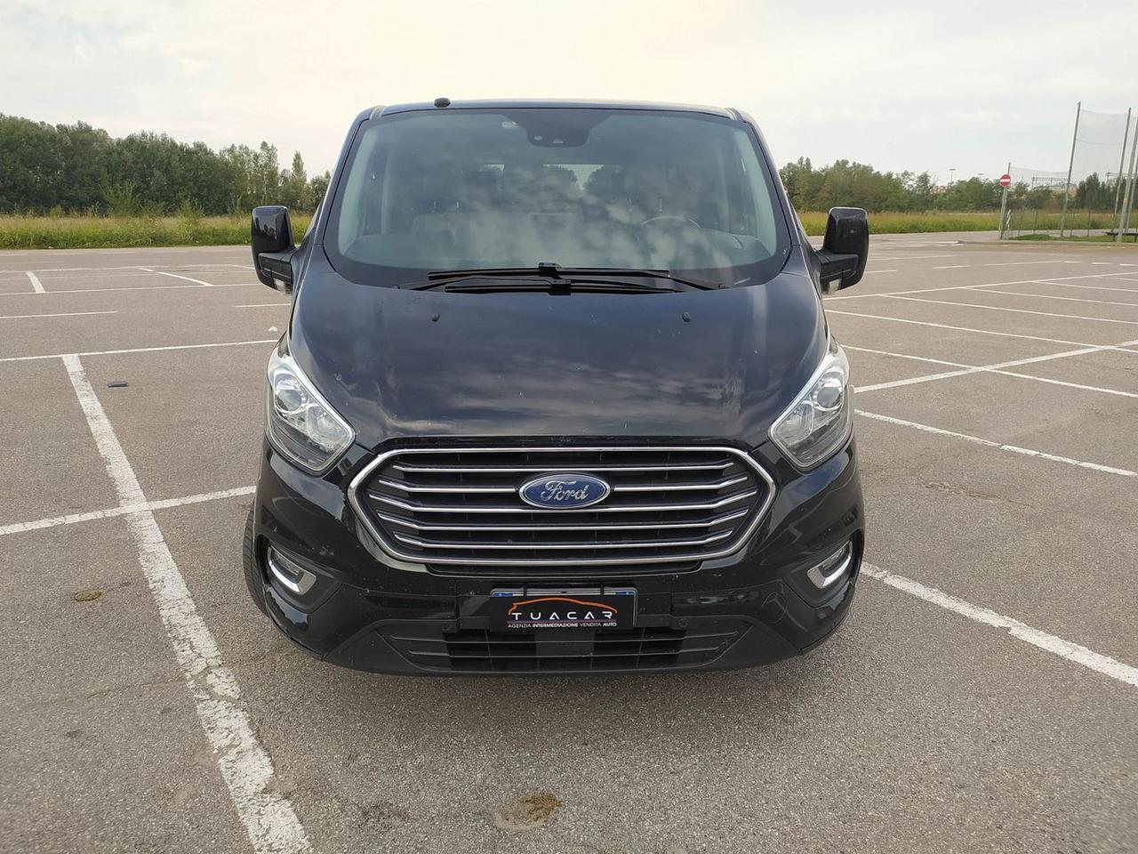 Ford Tourneo Custom titanium #50581