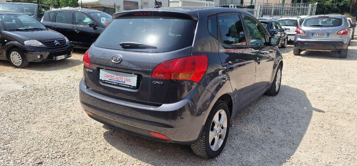 KIA Venga 1.4 CRDi 90CV WGT Fullsky