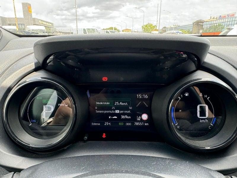 Toyota Yaris Hybrid Lounge MY22