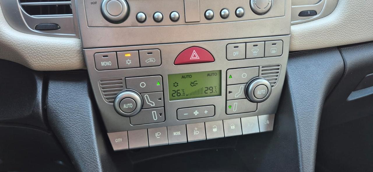 Lancia Ypsilon 1.4 ModaMilano-Km 116.000-FullOpt