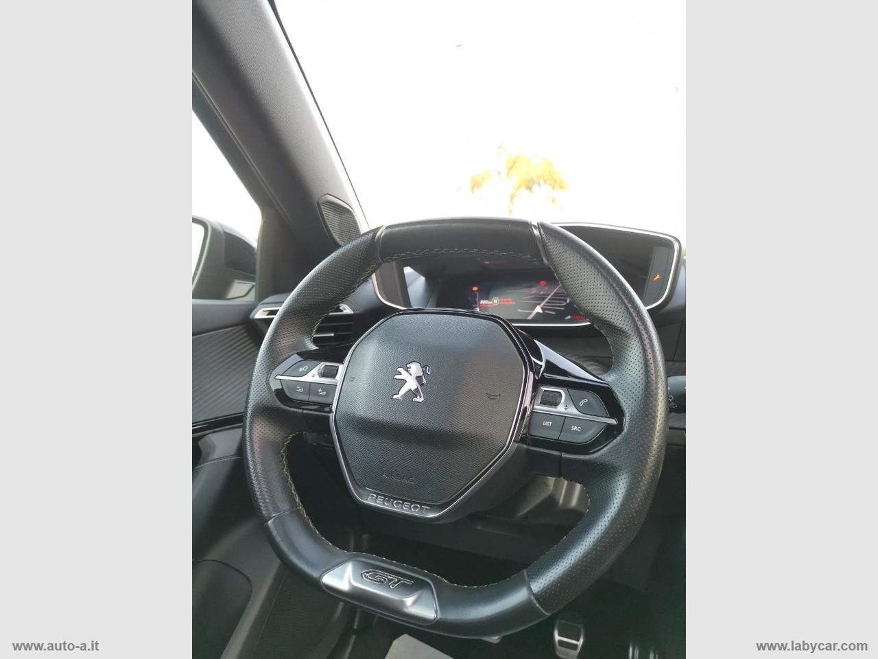 PEUGEOT 2008 BlueHDi 110 S&S GT