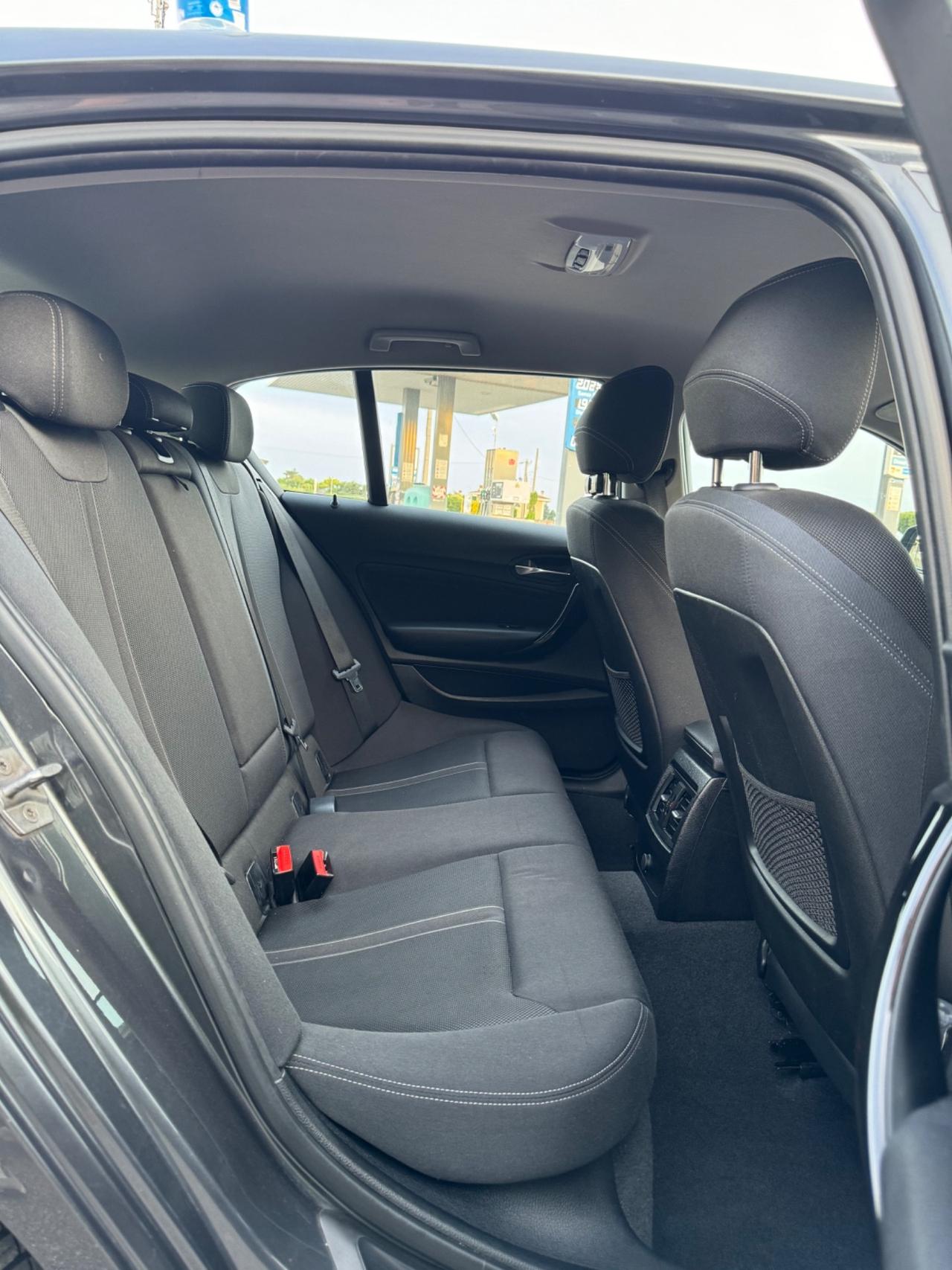 Bmw 116 116d 5p. Efficient Dynamics Sport