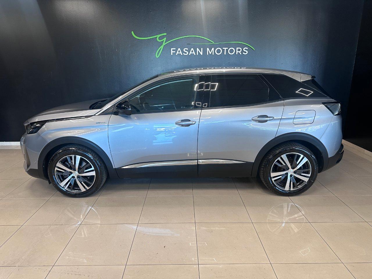 Peugeot 3008 3008 1.6 hybrid phev Allure Pack 225cv e-eat8