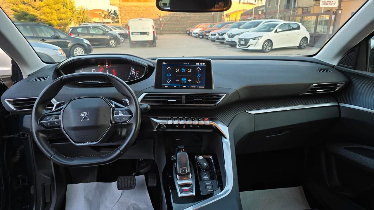 Peugeot 3008 BlueHDi 130 S&S EAT8 Active Pack