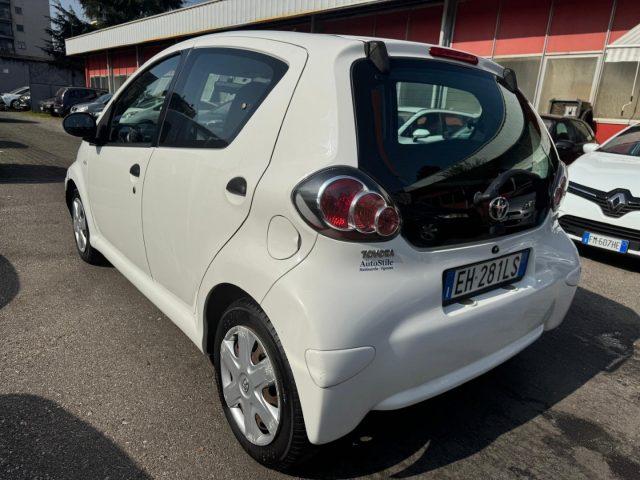 TOYOTA Aygo 1.0 12V VVT-i 5 porte Now
