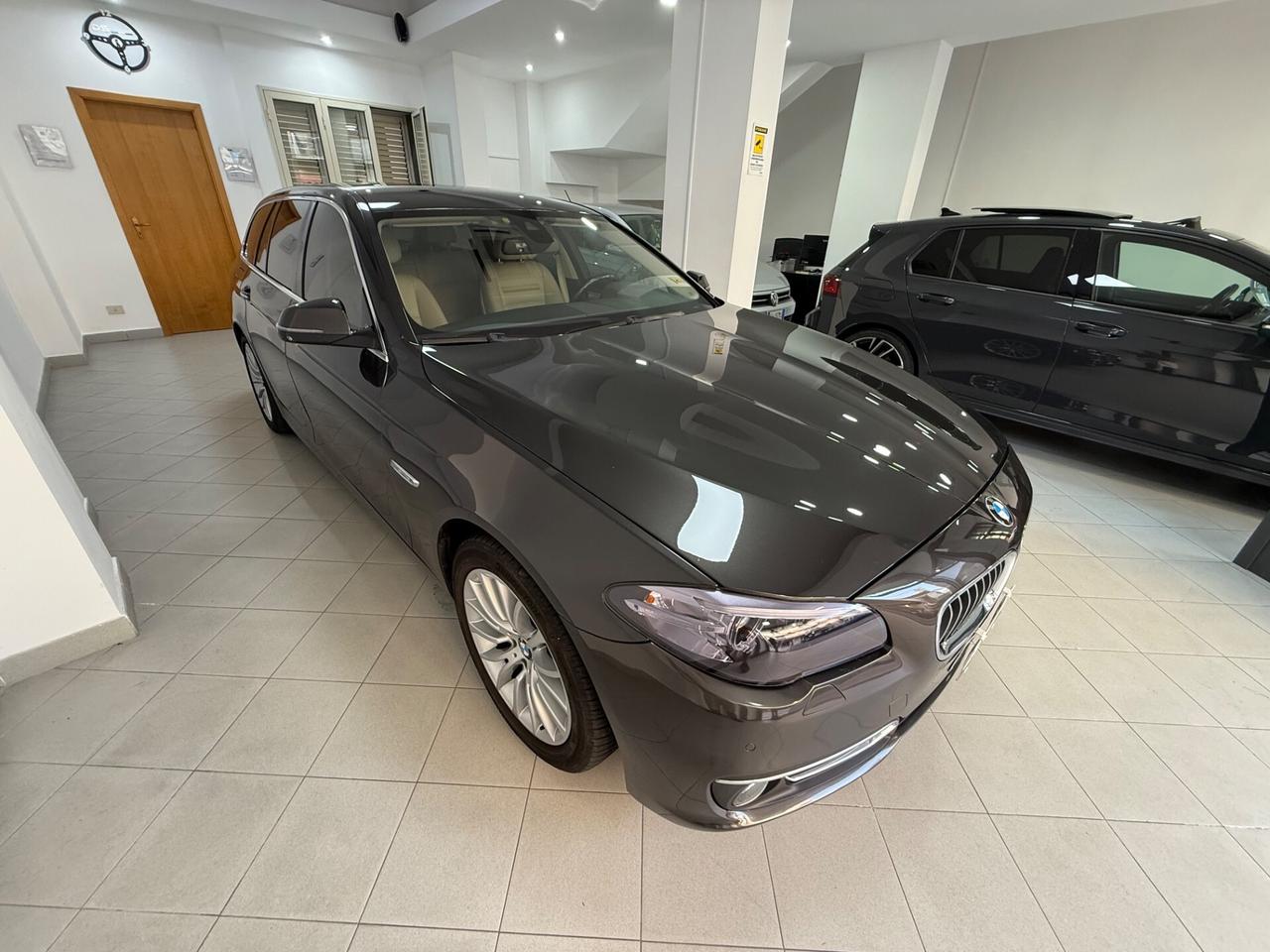 BMW 530d xDRIVE 258CV TOURING LUXURY