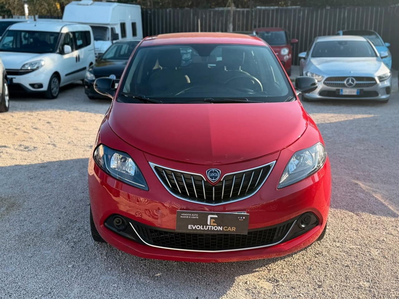 Lancia Ypsilon 1.0 Hybrid UnYca 2022