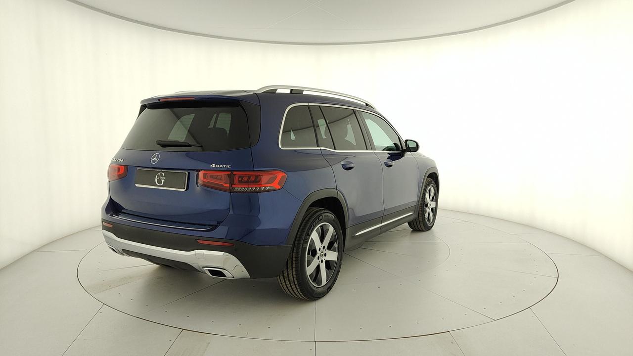 Mercedes-Benz GLB 220 d Sport Plus 4matic auto