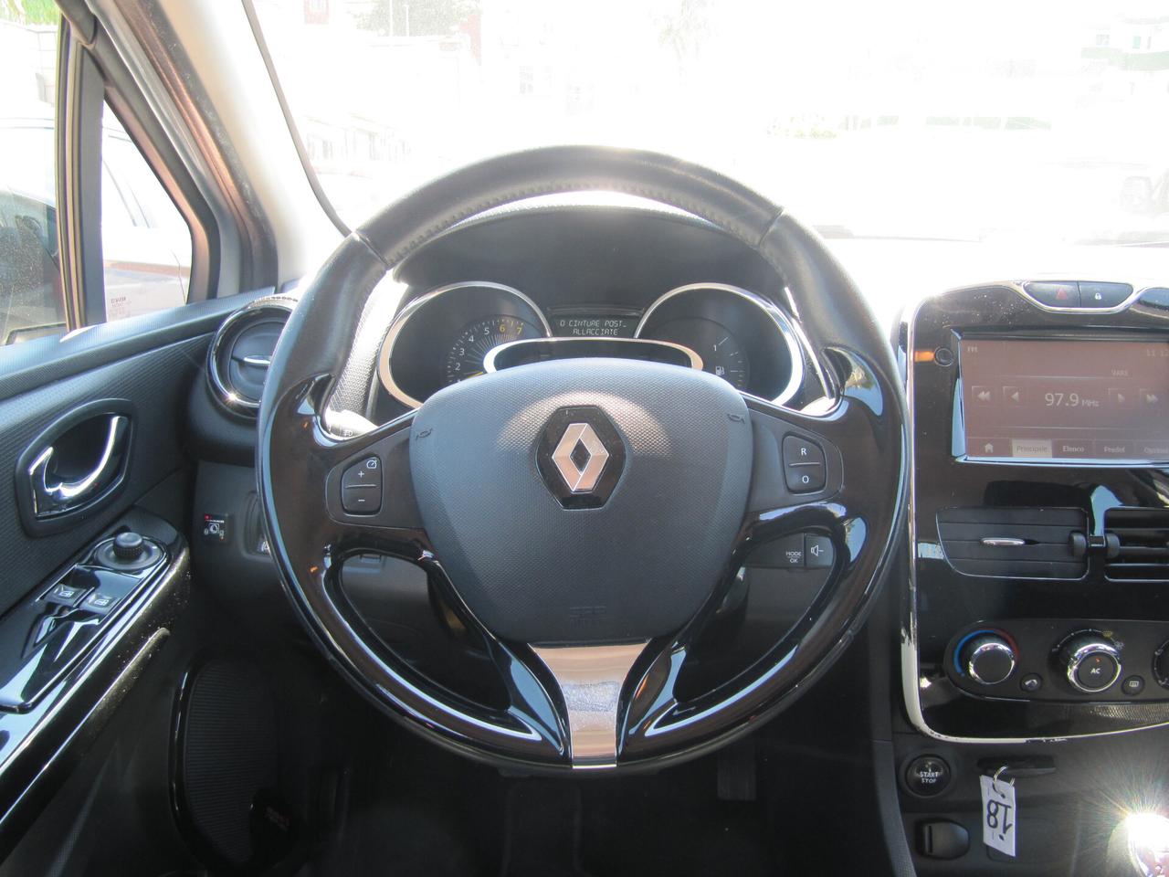 Renault Clio 1.2 75CV 5 porte Live - benzgpl