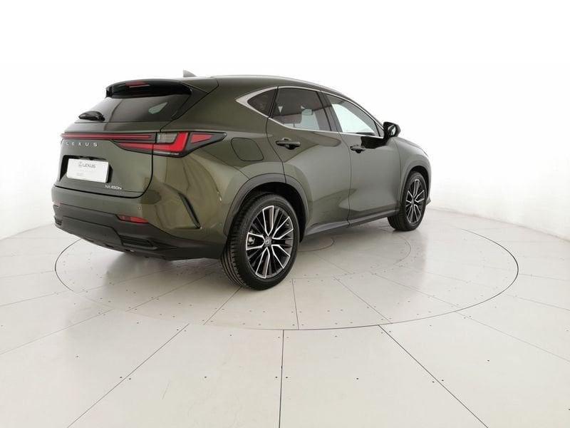 Lexus NX II 2022 450h+ 2.5 phev Luxury 4wd e-cvt