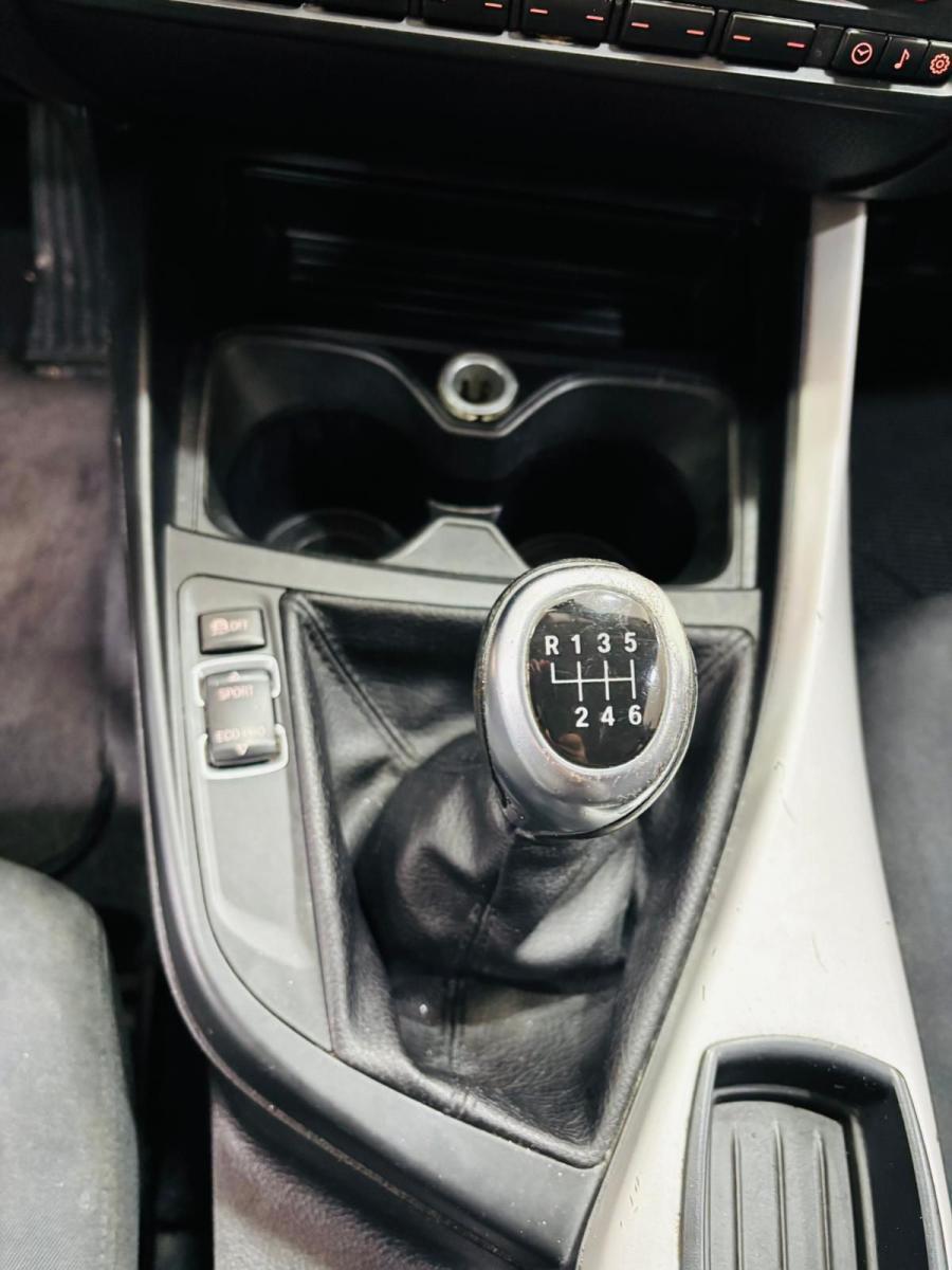 BMW 116d 5p. Efficient Dynamics Urban