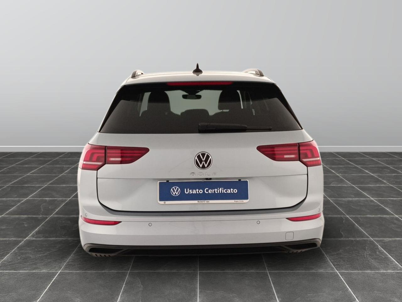 Volkswagen Golf variant 2.0 tdi scr 150cv life