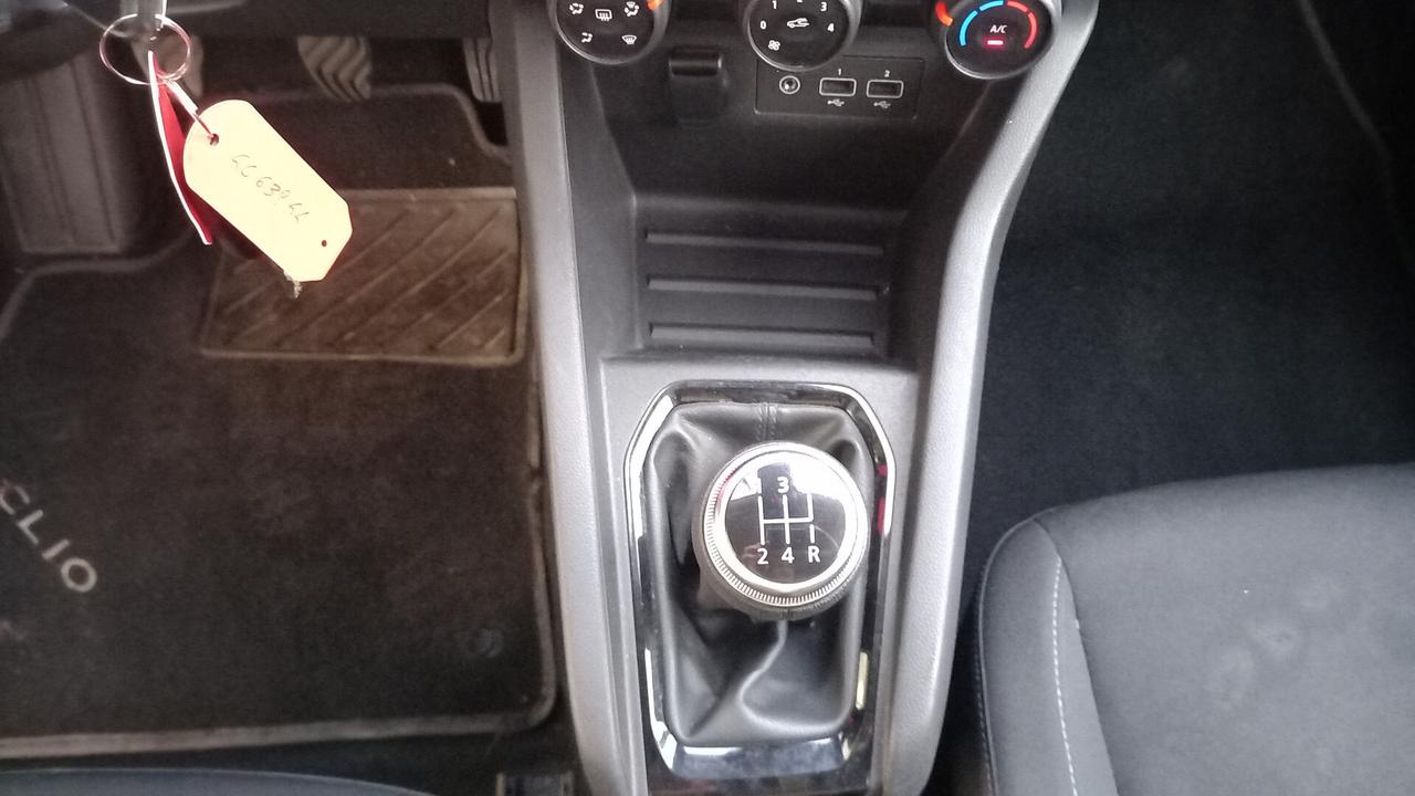 Renault Clio TCe 100 CV 5 porte Business