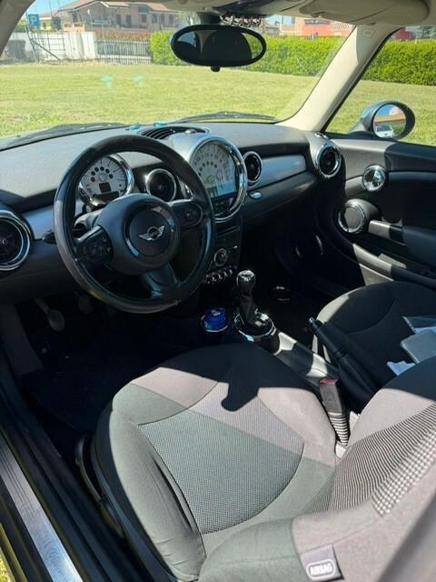 Mini 1.6 16V Cooper D