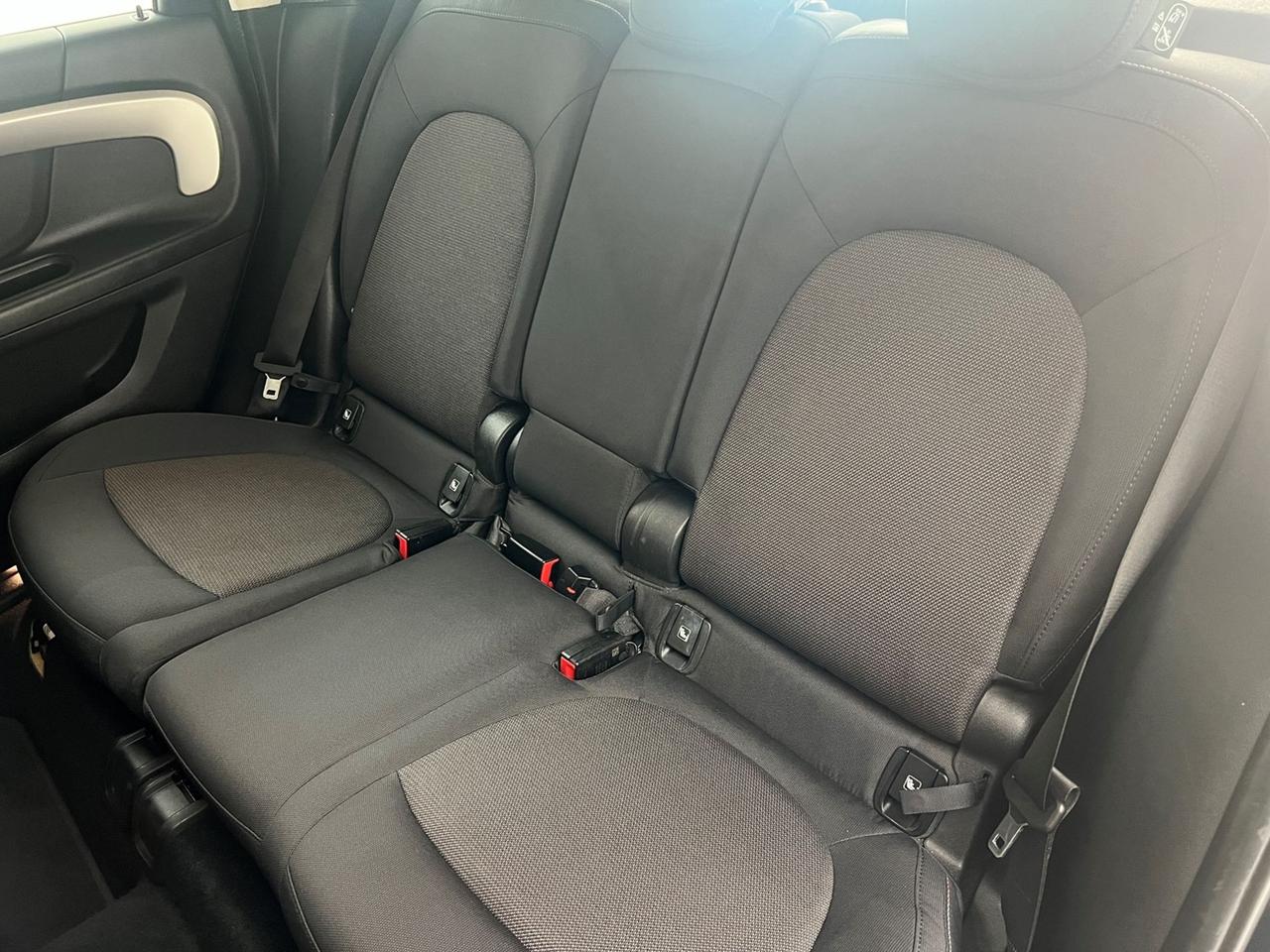 MINI Mini Countryman F60 2017 Mini Countryman 1.5 One D auto 7m