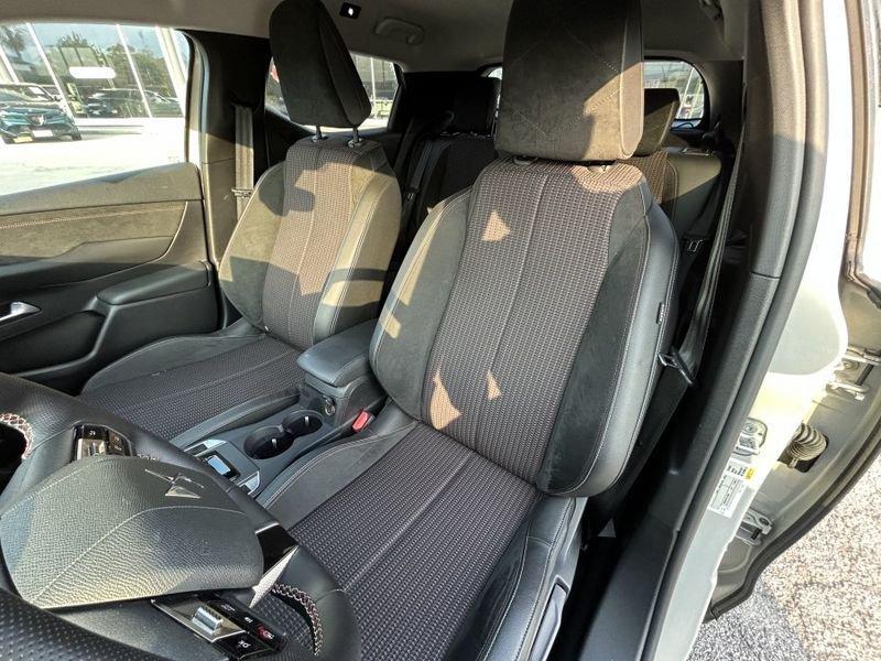 DS DS 3 Crossback 130cv EAT8 Performance Line PARI AL NUOVO