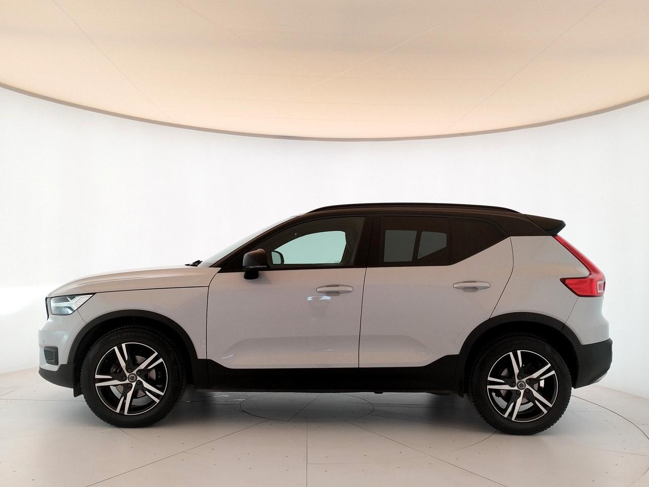 Volvo XC40 D3 R-design geartronic
