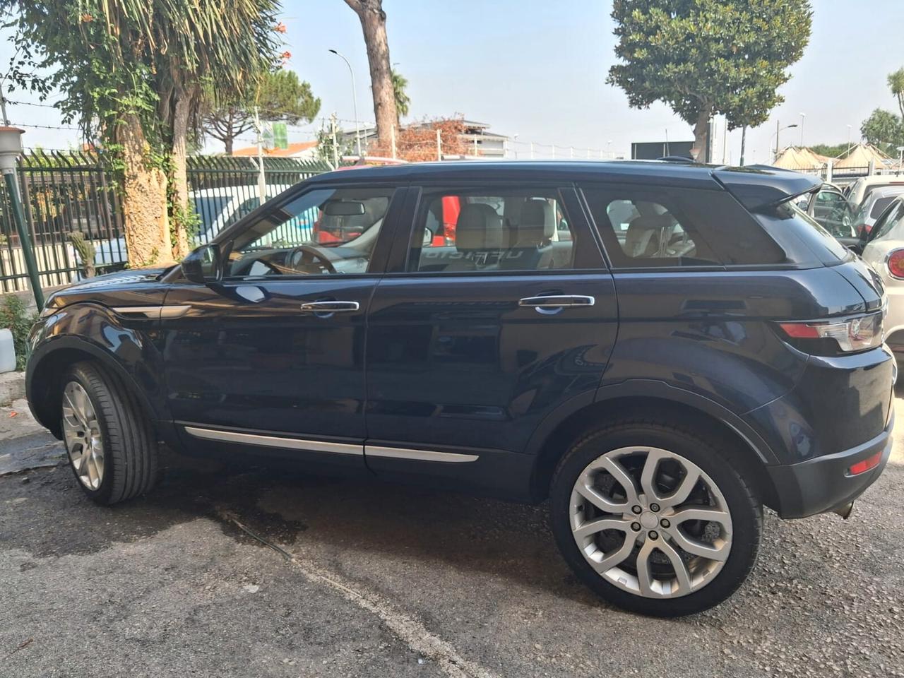 Land Rover Range Evoque 2.2 TD4 2014