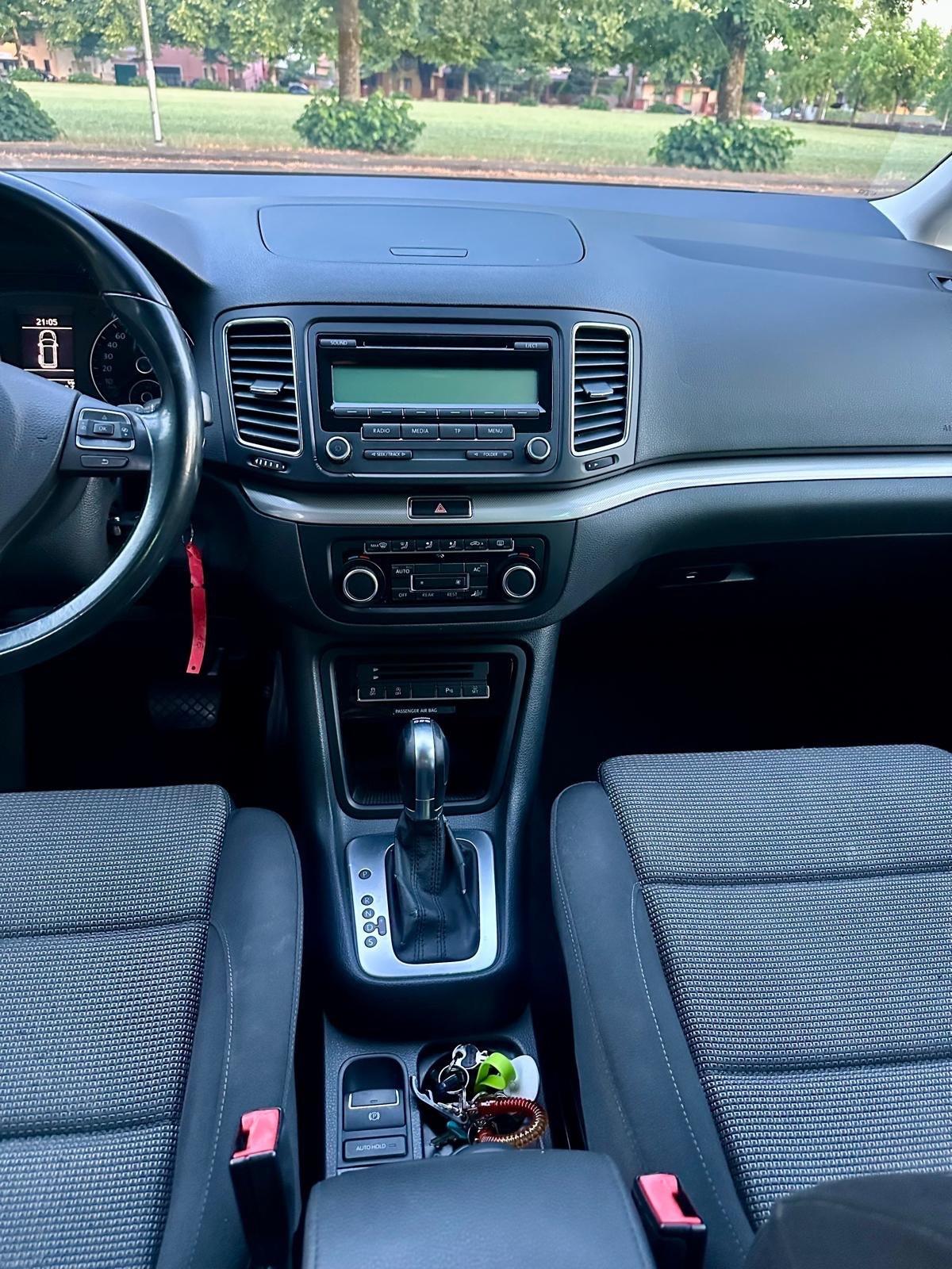 Volkswagen Sharan 2.0 TDI DSG Comfortline BlueMotion Technology