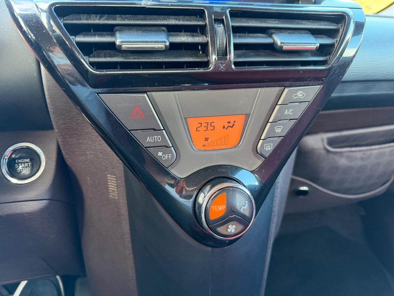 Toyota iQ 1.3 Executive