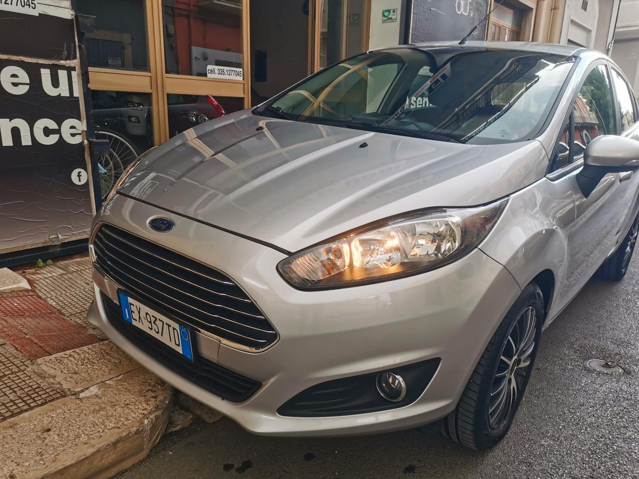 Ford Fiesta 1.4 5 porte Bz.- GPL Business